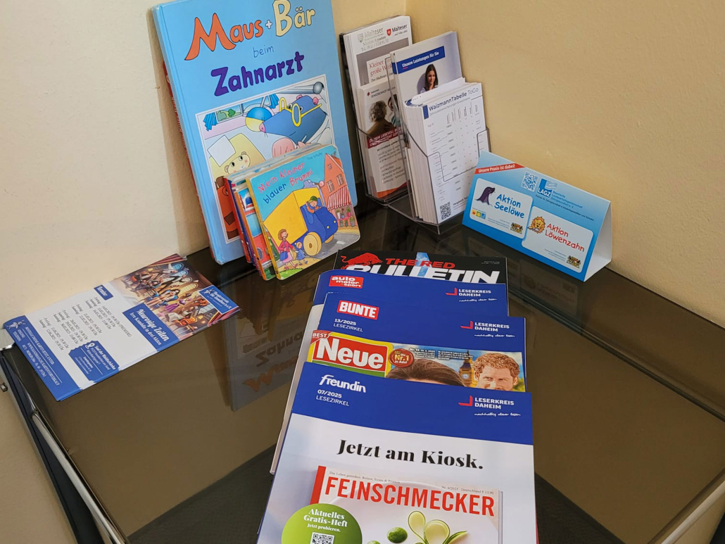 Leseecke-Zahnarztpraxis-Markus-Binner-Neunkirchen-am-Sand